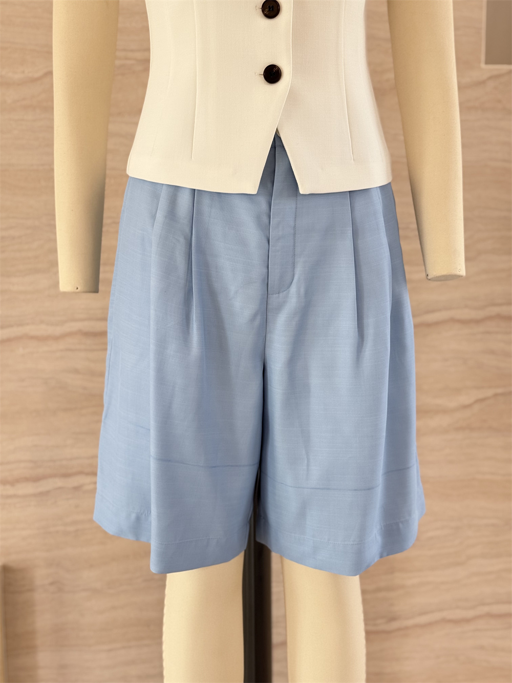 RH-PANT 03 FRONT.jpg