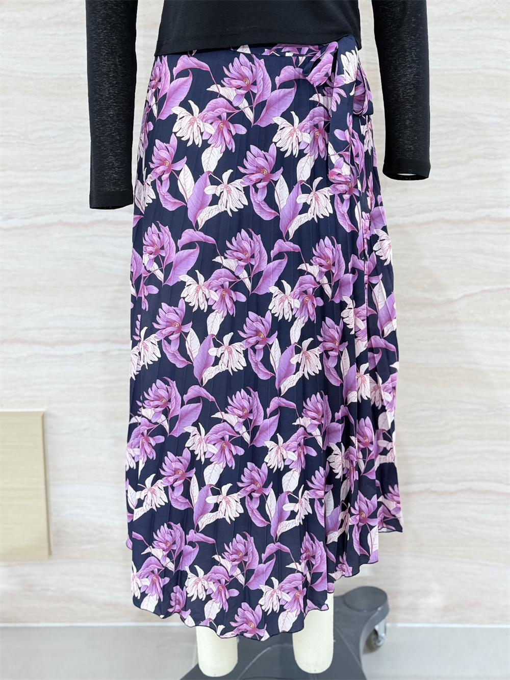 RH-SKIRT 05 FRONT.jpg