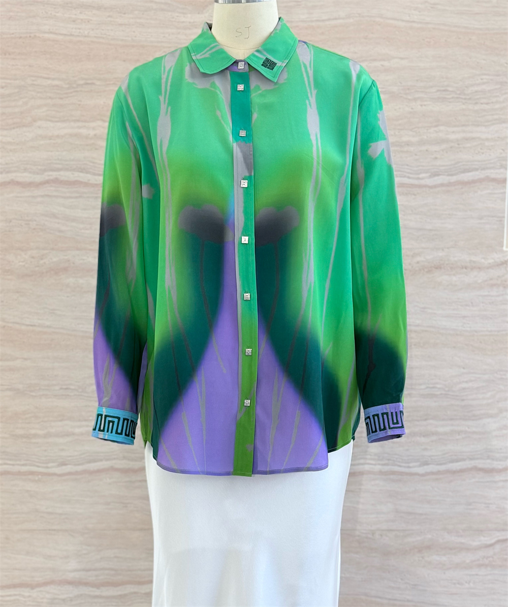 RH-BLOUSE 06 FRONT.jpg