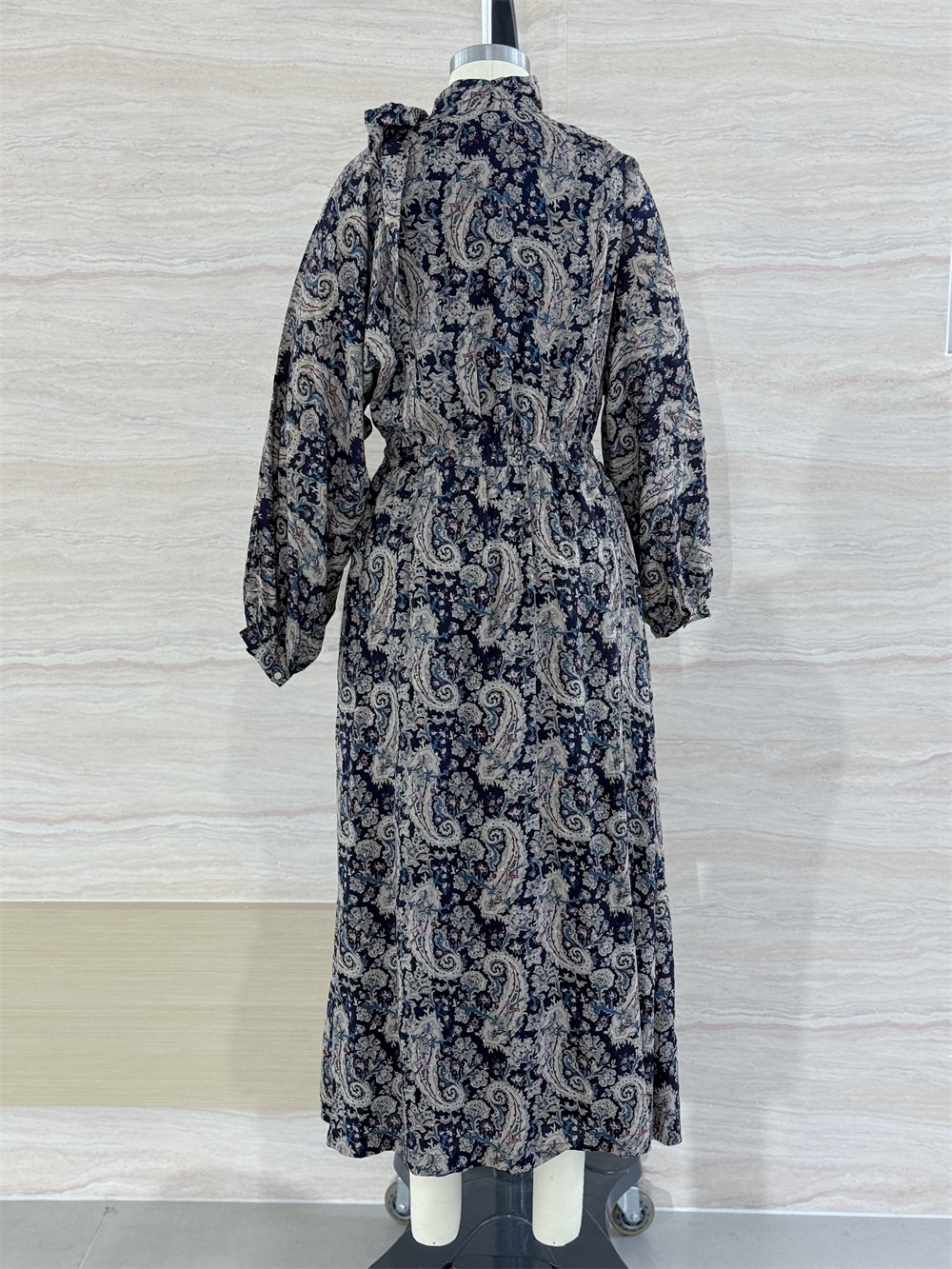 RH-DRESS 06 BACK.jpg