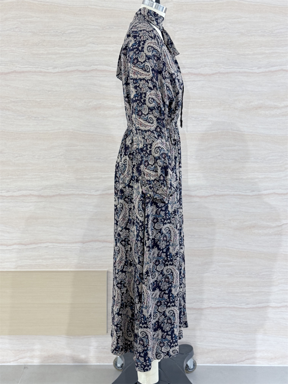 RH-DRESS 06 SIDE.jpg