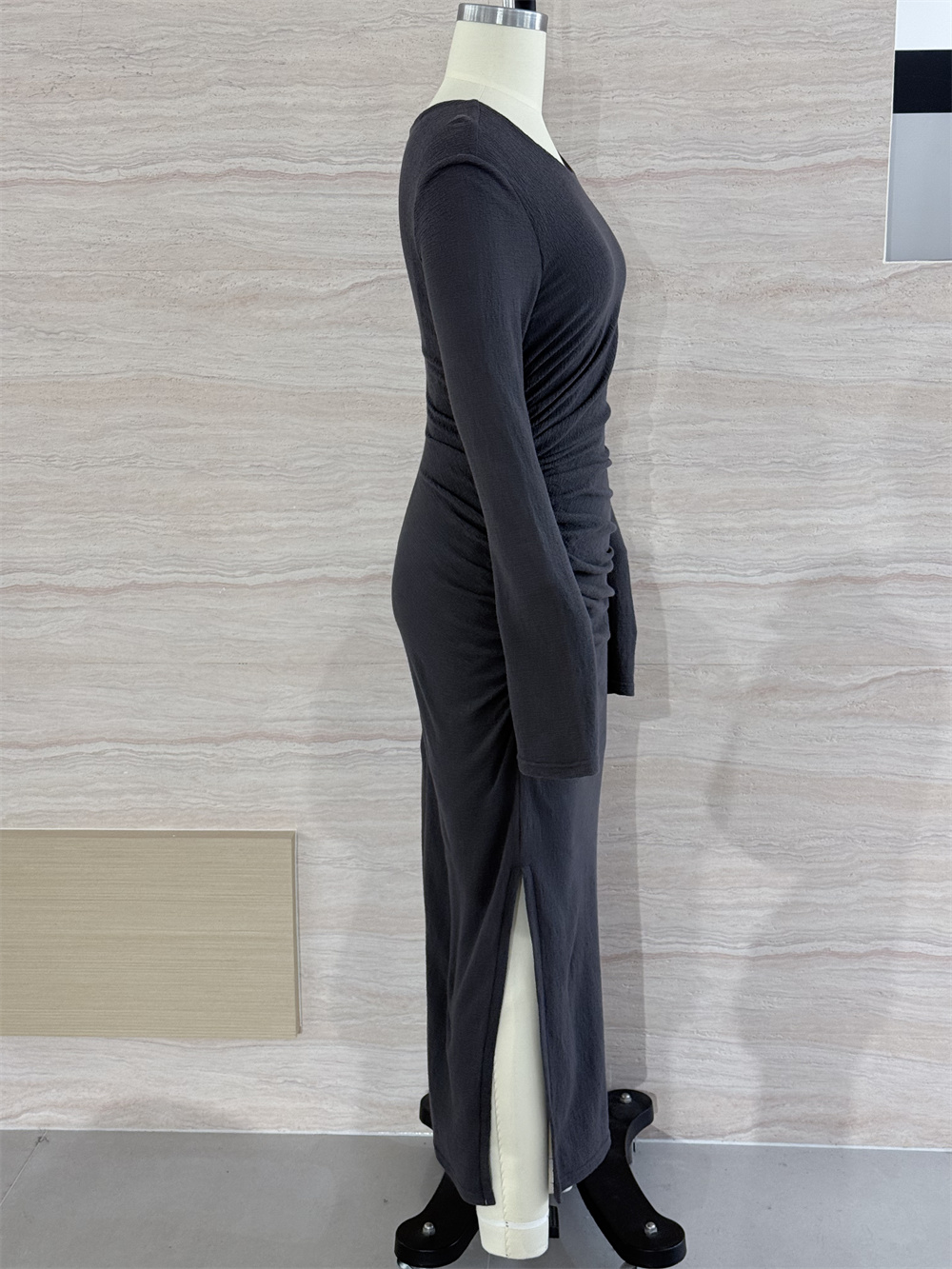 RH-DRESS 07 SIDE.jpg