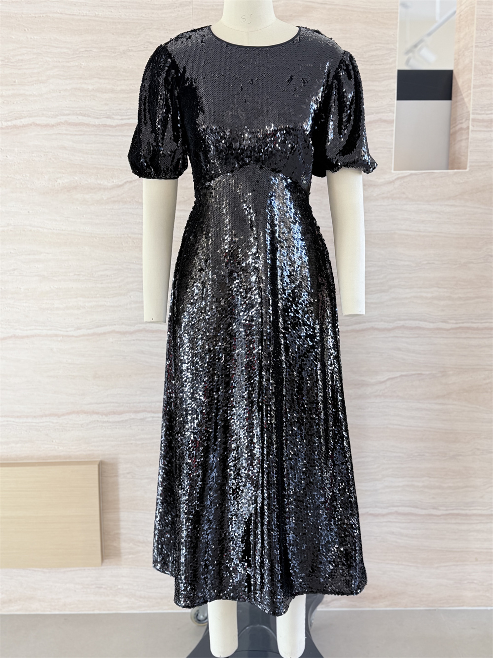 RH-DRESS 18 FRONT.jpg