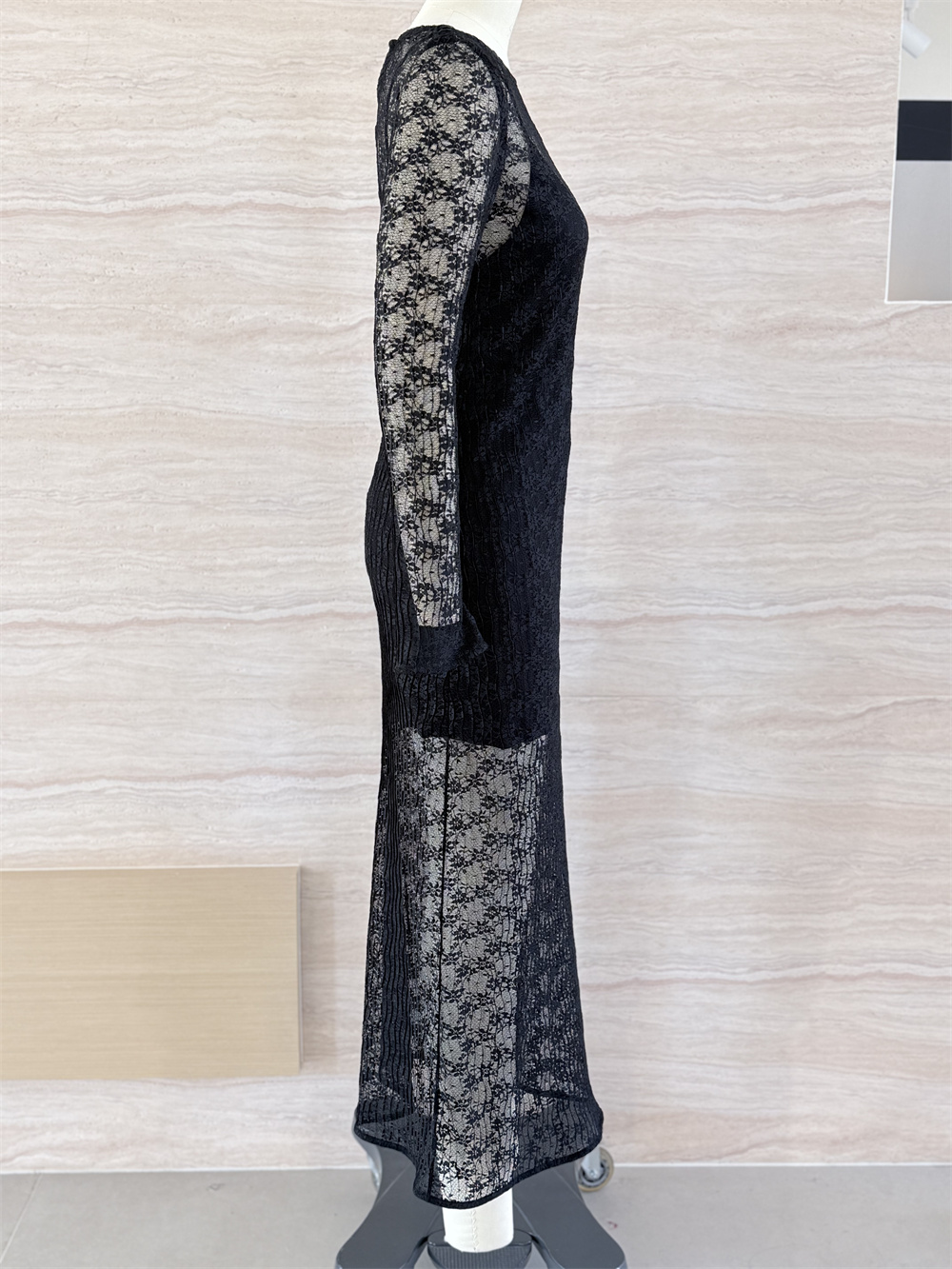 RH-DRESS 20 SIDE.jpg